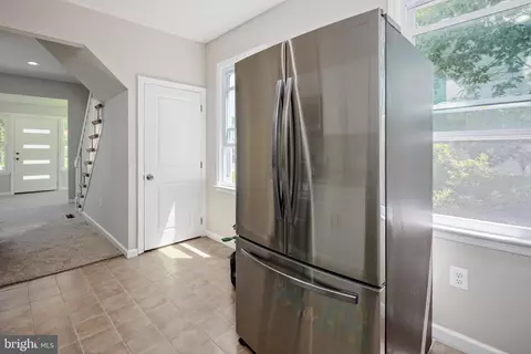 299 Lavern Ave, Halethorpe, MD 21227 photo 13