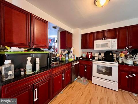6 Bykes Ct, Baltimore, MD 21206 photo 3