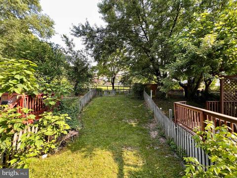 10 Bykes Ct, Baltimore, MD 21206 photo 3