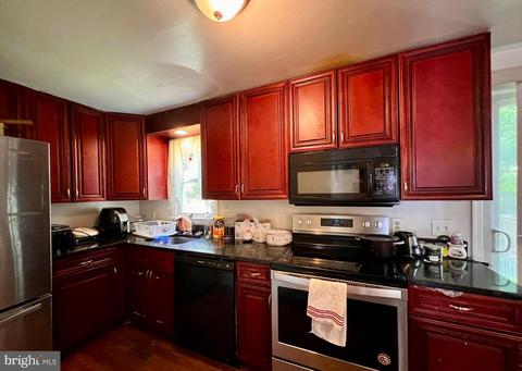 10 Bykes Ct, Baltimore, MD 21206 photo 7