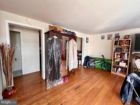 10 Bykes Ct, Baltimore, MD 21206 photo 4
