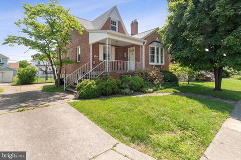 5511 Willys Ave, Halethorpe, MD 21227