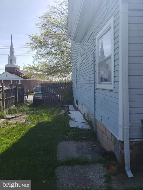 3031 N Rolling Rd, Windsor Mill, MD 21244 photo 3