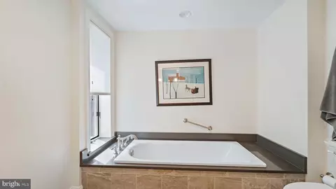 13 Devon Hill Rd #C2, Baltimore, MD 21210 photo 46