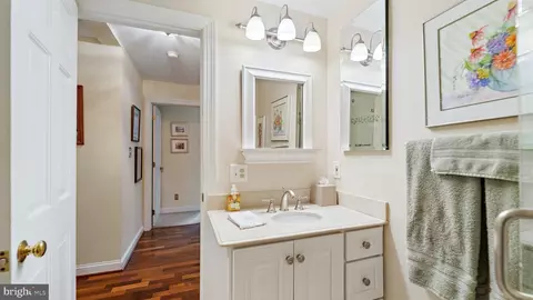 13 Devon Hill Rd #C2, Baltimore, MD 21210 photo 37