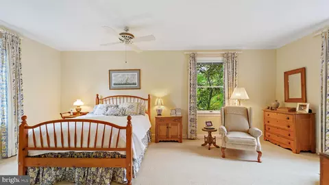 13 Devon Hill Rd #C2, Baltimore, MD 21210 photo 42