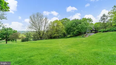 13 Devon Hill Rd #C2, Baltimore, MD 21210 photo 28