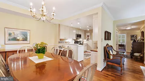 13 Devon Hill Rd #C2, Baltimore, MD 21210 photo 12