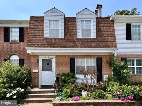 802 Thimbleberry Rd #802, Middle River, MD 21220