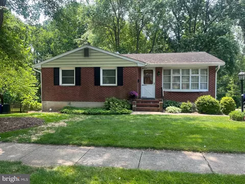 108 Woodwind Rd, Catonsville, MD 21228