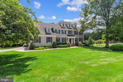 14007 Fox Run Ct, Phoenix, MD 21131 photo 2