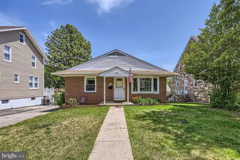 215 Leslie Ave, Nottingham, MD 21236