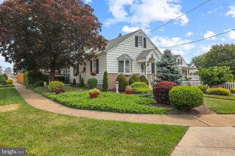 1300 Willow Rd, Dundalk, MD 21222