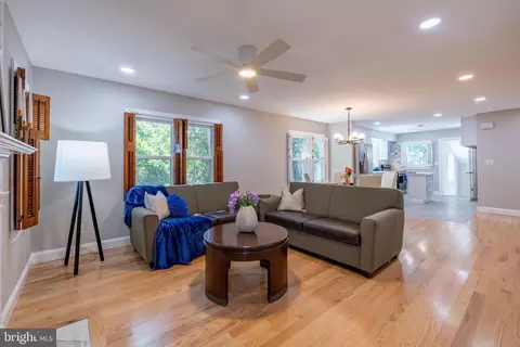 6804 Gunder Ave, Middle River, MD 21220 photo 10