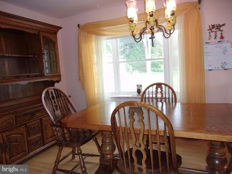 134 1st Ave, Halethorpe, MD 21227 photo 22