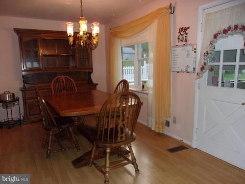 134 1st Ave, Halethorpe, MD 21227 photo 24