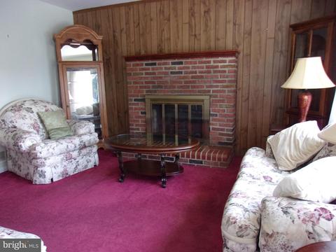 134 1st Ave, Halethorpe, MD 21227 photo 11