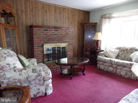 134 1st Ave, Halethorpe, MD 21227 photo 10