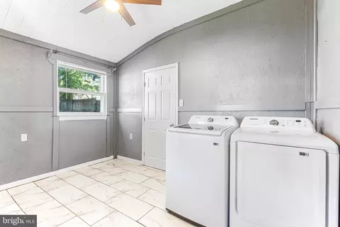 100 5th, Halethorpe, MD 21227 photo 19