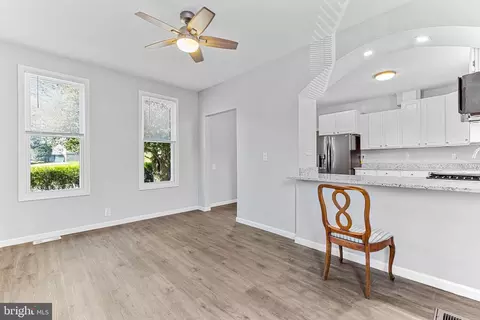 100 5th, Halethorpe, MD 21227 photo 9