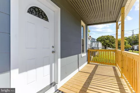 100 5th, Halethorpe, MD 21227 photo 5