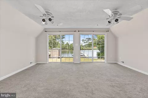 7733 Fairgreen Rd, Dundalk, MD 21222 photo 29