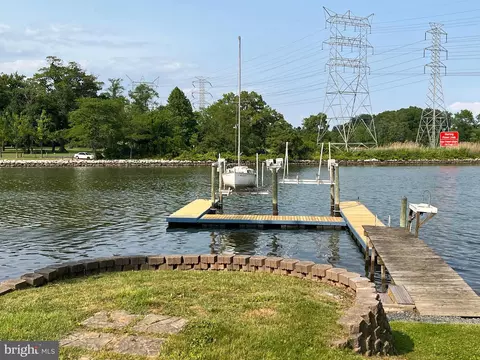 7733 Fairgreen Rd, Dundalk, MD 21222 photo 6