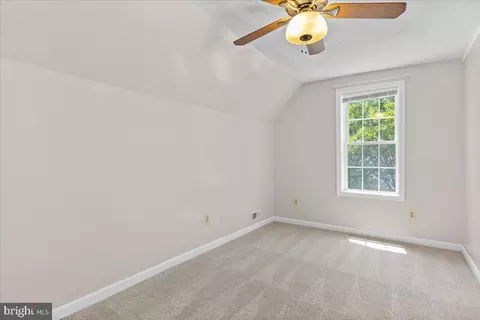 7733 Fairgreen Rd, Dundalk, MD 21222 photo 23