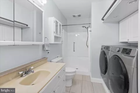 7733 Fairgreen Rd, Dundalk, MD 21222 photo 15