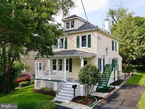 1807 Selma Ave, Halethorpe, MD 21227