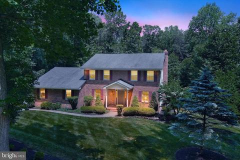 11 David Luther Ct, Cockeysville, MD 21030