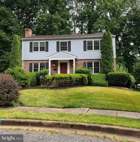 15 Union Hall Ct, Catonsville, MD 21228