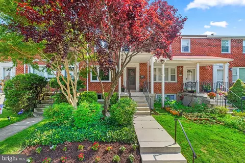 4916 Gateway Ter, Halethorpe, MD 21227