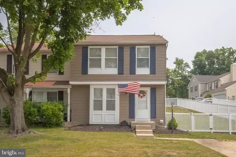 8531 Rhuddlan Rd, Nottingham, MD 21236