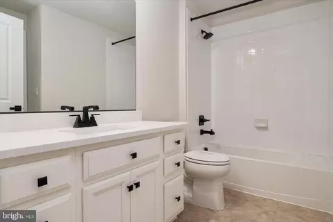 Bath - 10804 Lampton St, Middle River, MD 21220 photo 1 of 6