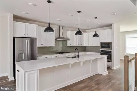 Kitchen - 10804 Lampton St, Middle River, MD 21220 photo 1 of 5