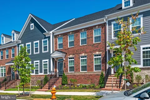 Exterior - 10804 Lampton St, Middle River, MD 21220 photo 4 of 9