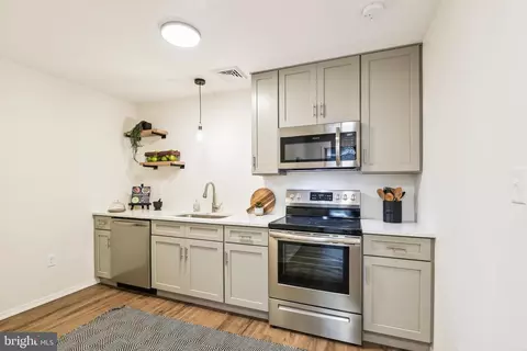 913 Middle Rd, Middle River, MD 21220 photo 11