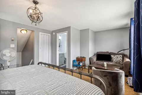 10 Elm Ave, Baltimore, MD 21206 photo 22