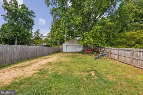 10 Elm Ave, Baltimore, MD 21206 photo 35