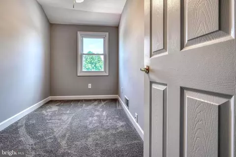 8341 Kavanagh Rd, Dundalk, MD 21222 photo 44