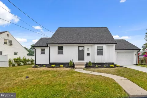 961 Lance Ave, Essex, MD 21221