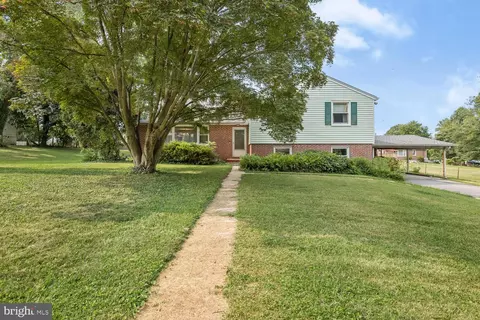 8613 Inwood Rd, Windsor Mill, MD 21244
