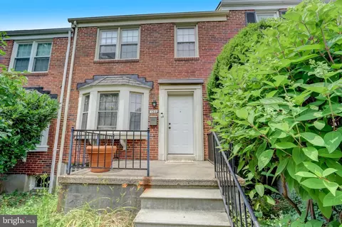 120 Stevenson Ln, Baltimore, MD 21212