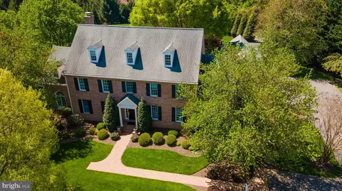 17 Ivy Reach Ct, Cockeysville, MD 21030