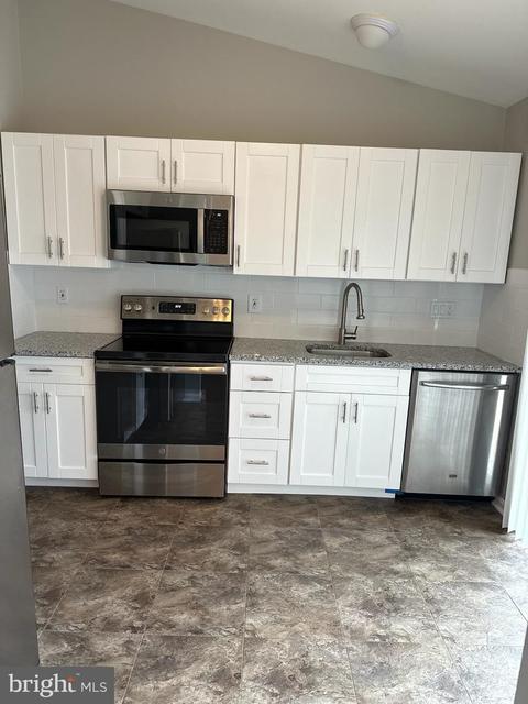 3448 Christopher Ct, Windsor Mill, MD 21244 photo 5