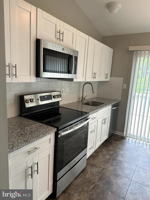 3448 Christopher Ct, Windsor Mill, MD 21244 photo 6