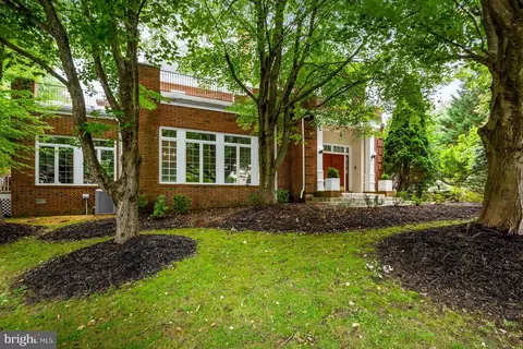 26 Bellchase Ct #A-1, Pikesville, MD 21208