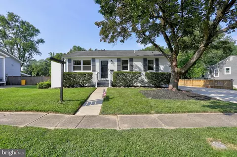 212 Stonewall Rd, Catonsville, MD 21228
