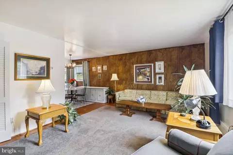 1006 Plover Dr, Halethorpe, MD 21227 photo 17